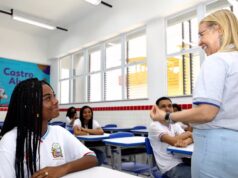Alunos de escolas estaduais poderão fazer cursos de férias gratuitos na Bahia; veja como participar