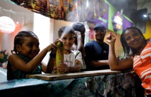 Com apoio do Estado, Carnaval do Nordeste de Amaralina é aberto com participação do Olodum