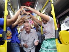 Forró no Buzú contagia passageiros e projeta animação dos festejos juninos em Feira de Santana
